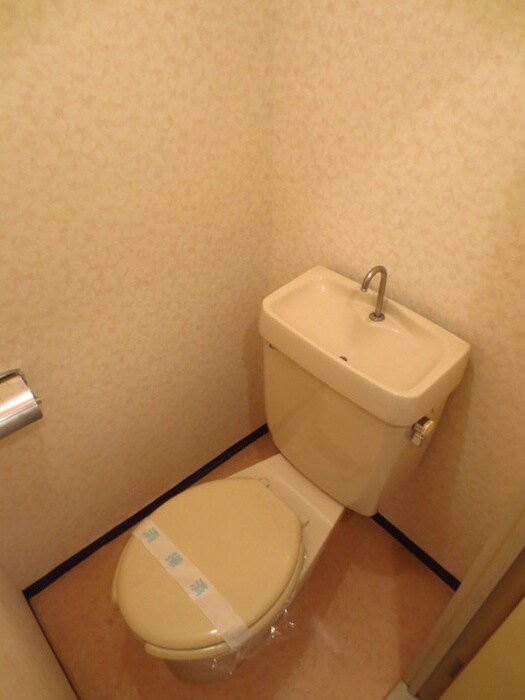 物件内観写真7　(トイレ)