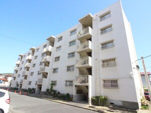ヴィレッジハウス野芥3号棟外観写真