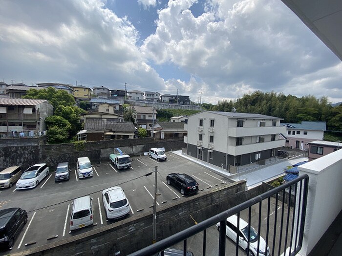 物件内観写真17　(室内からの展望)