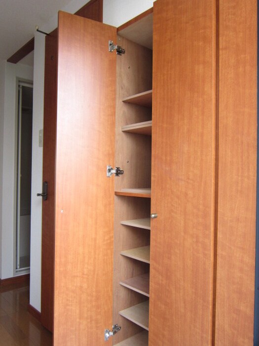 物件内観写真15　(靴箱)