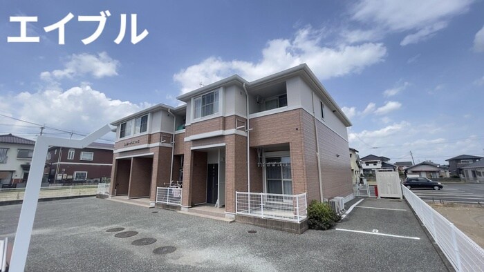 カーサドマーニの物件外観写真