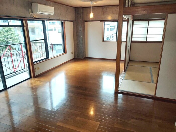 物件内観写真8　(居室)