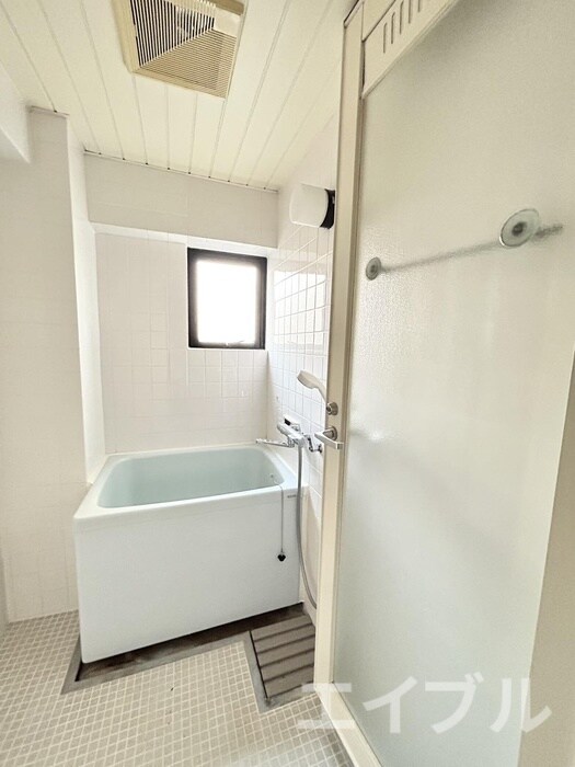 物件内観写真10　(バス／シャワールーム等)