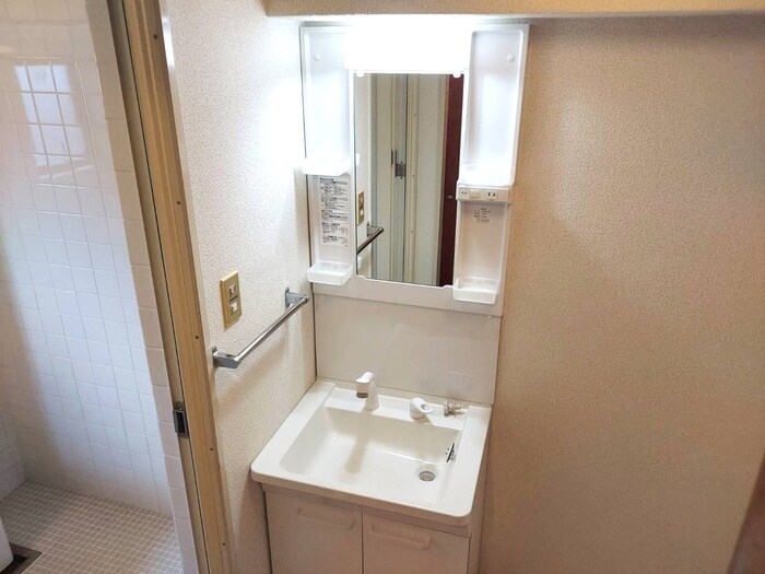 物件内観写真17　(洗面)