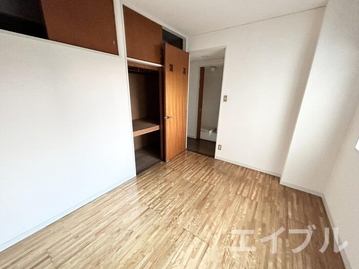 物件内観写真18　(居室)