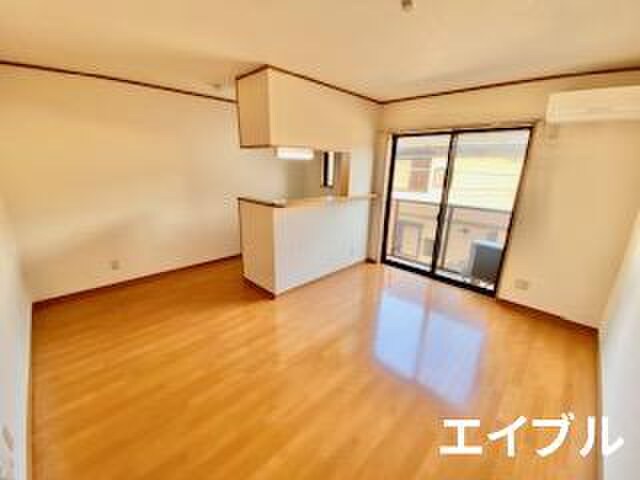 物件内観写真4　(居室)