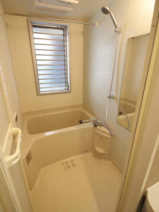 物件内観写真12　(バス／シャワールーム等)