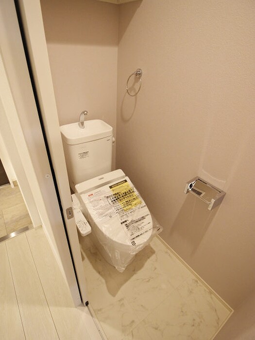 物件内観写真13　(トイレ)