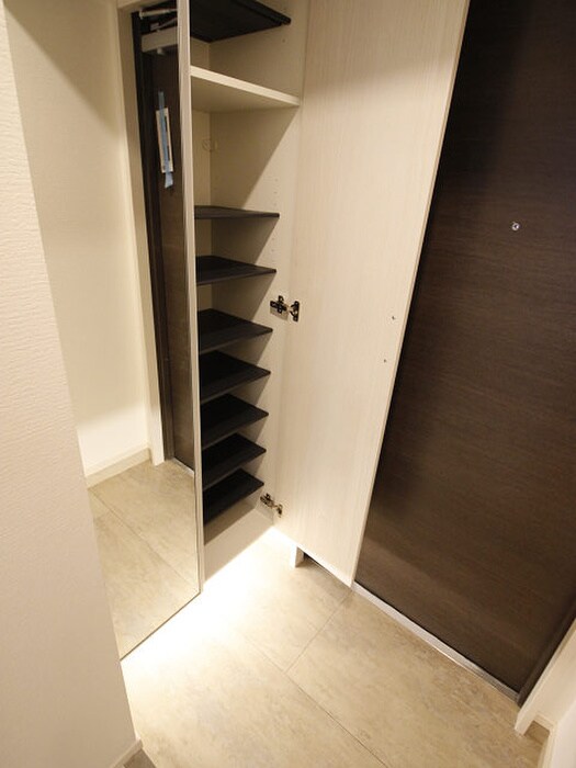 物件内観写真17　(靴箱)