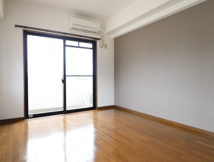 シ－シャイン宮司の居室