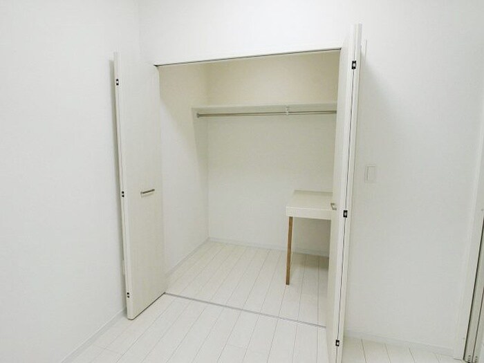 物件内観写真9　(収納)