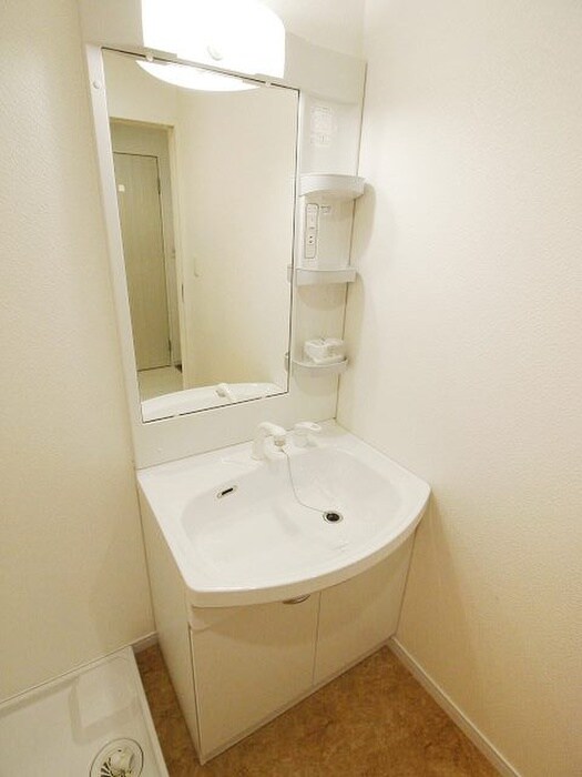 物件内観写真12　(洗面)