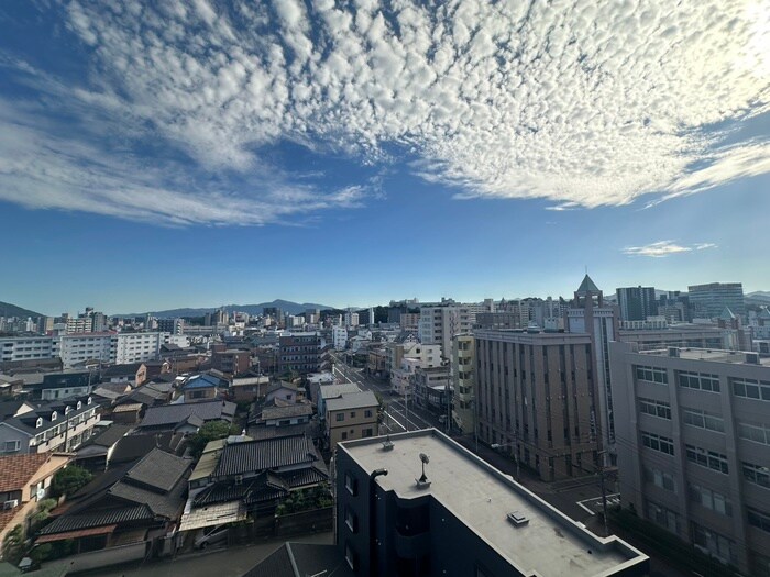 物件内観写真15　(室内からの展望)