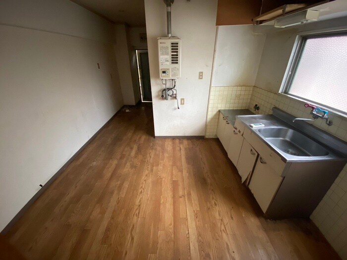 物件内観写真7　(居室)