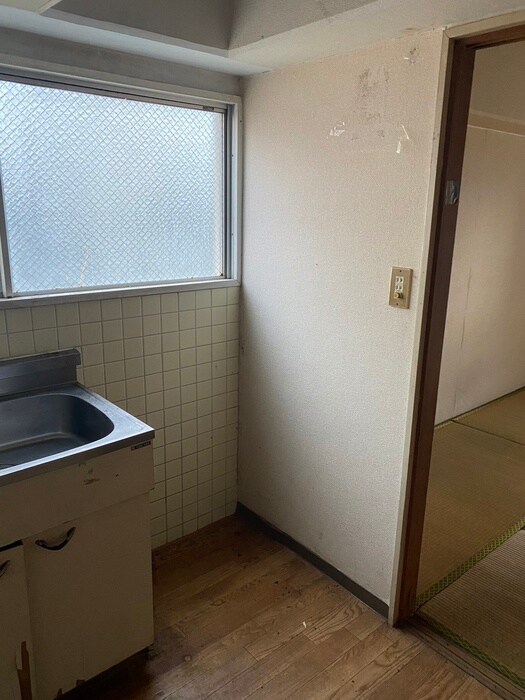 物件内観写真12　(内観写真)