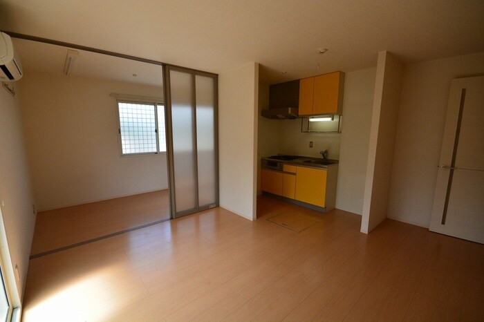 物件内観写真7　(居室)