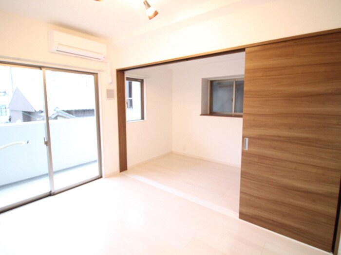 物件内観写真21　(居室)