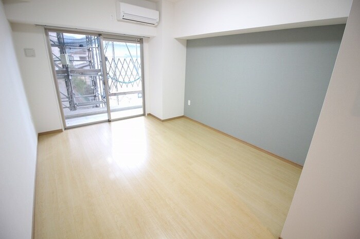 物件内観写真5　(居室)