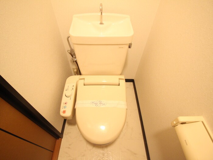 物件内観写真10　(トイレ)