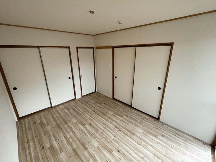 物件内観写真5　(居室)