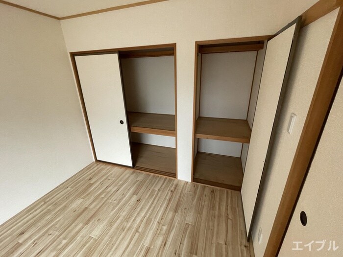 物件内観写真8　(収納)