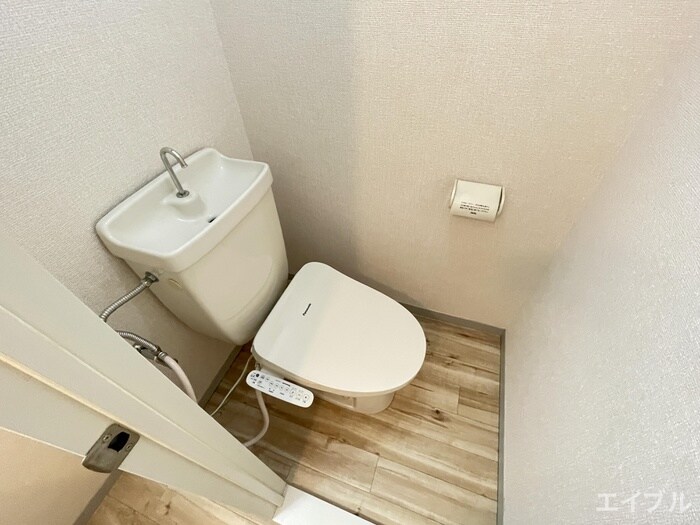 物件内観写真10　(トイレ)