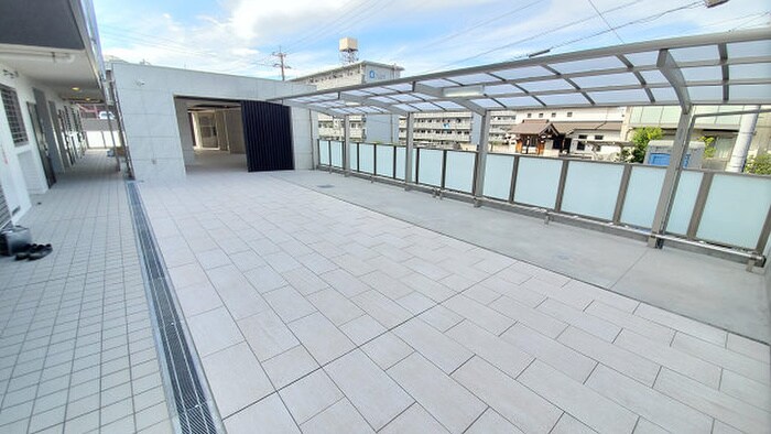 物件外観写真6　(駐輪場)