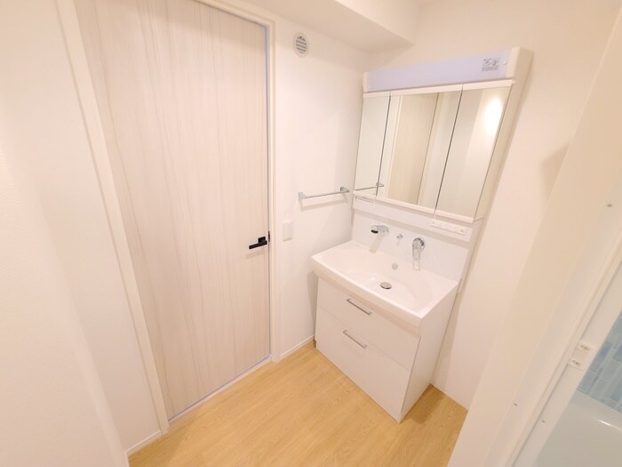 物件内観写真13　(洗面)