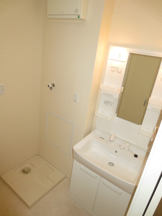 物件内観写真9　(洗面)