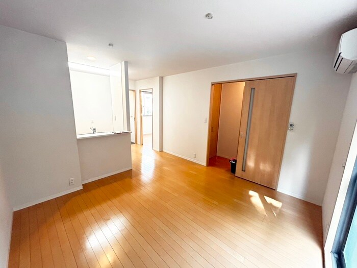 物件内観写真11　(居室)