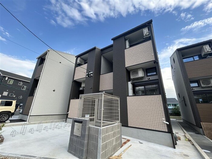 物件外観写真2　(外観写真)