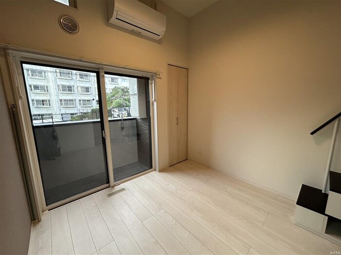 物件内観写真9　(居室)