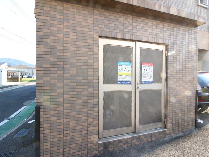 物件外観写真6　(建物設備)