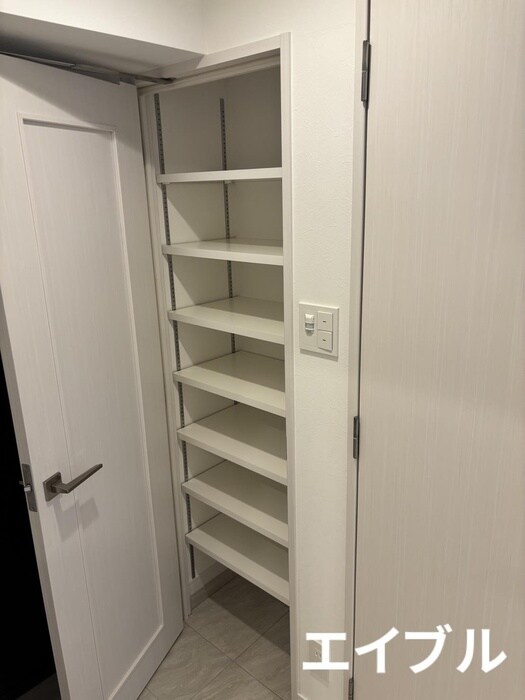 物件内観写真15　(靴箱)