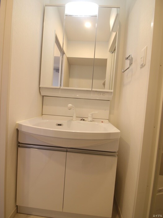 物件内観写真12　(洗面)