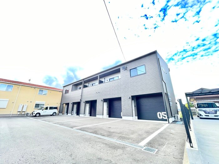 物件外観写真1　(外観写真)