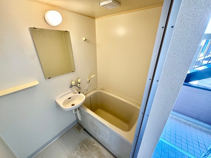 物件内観写真6　(バス／シャワールーム等)