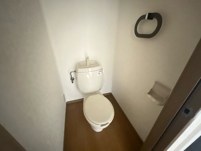物件内観写真13　(トイレ)