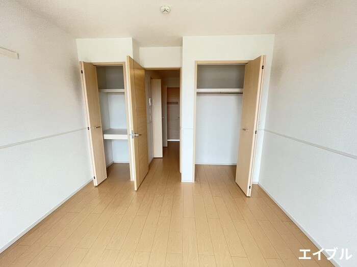 物件内観写真14　(居室)