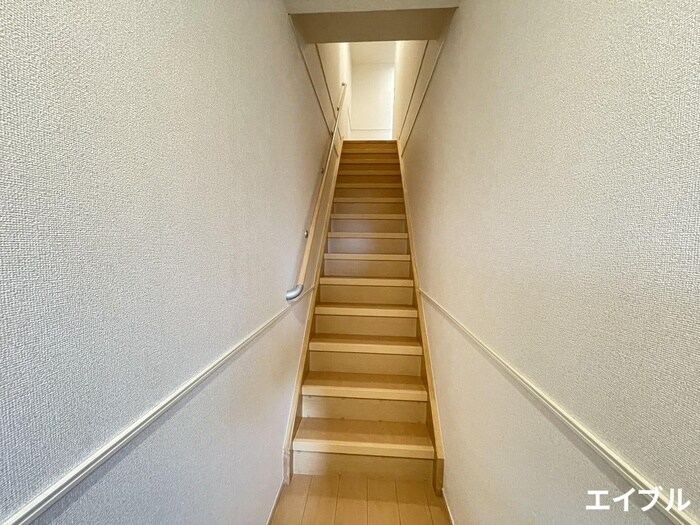 物件内観写真17　(廊下)