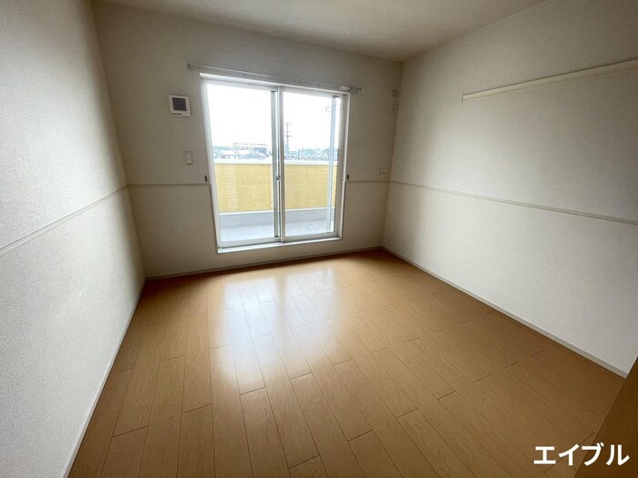 物件内観写真18　(居室)