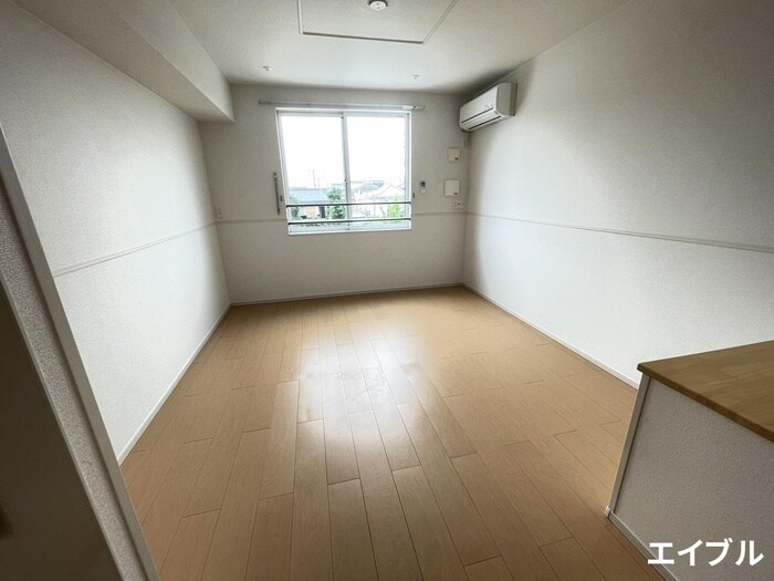 物件内観写真19　(居室)