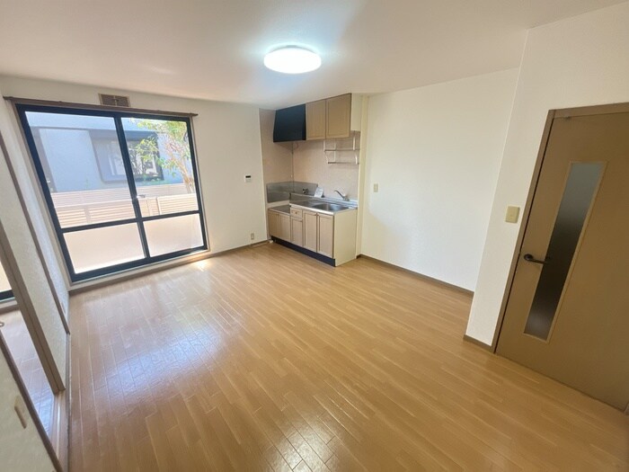 物件内観写真7　(居室)