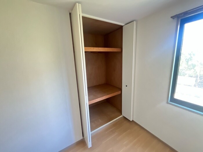 物件内観写真8　(収納)