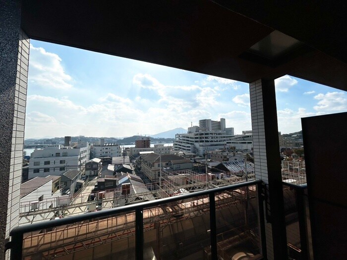 物件内観写真22　(室内からの展望)