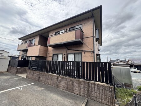 もくせい館外観写真