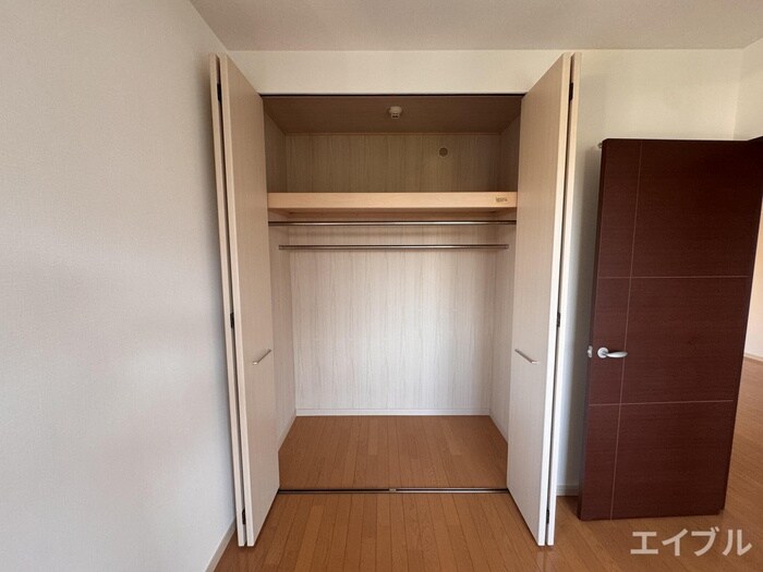 物件内観写真15　(収納)