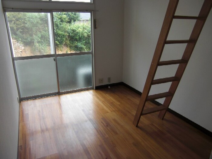 物件内観写真5　(居室)