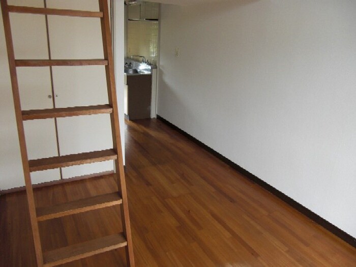 物件内観写真6　(居室)