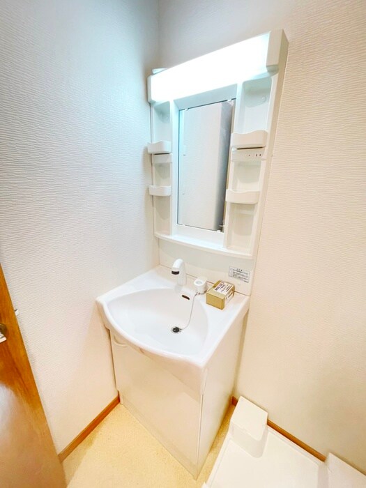 物件内観写真10　(洗面)